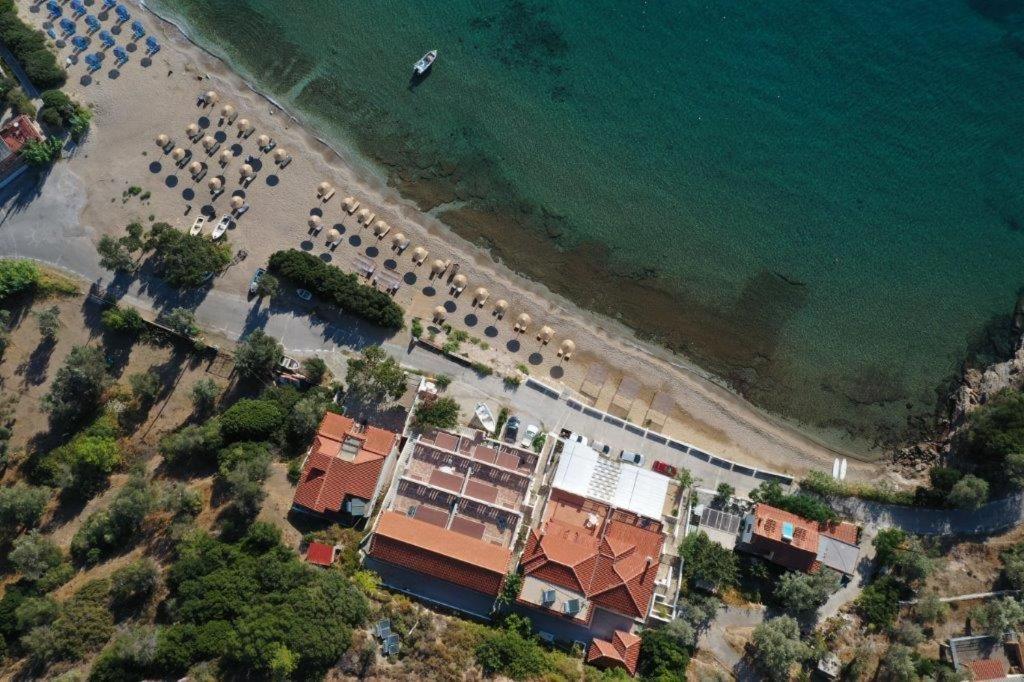 Nereides Seaside Apartments Μαραθόκαμπος Εξωτερικό φωτογραφία