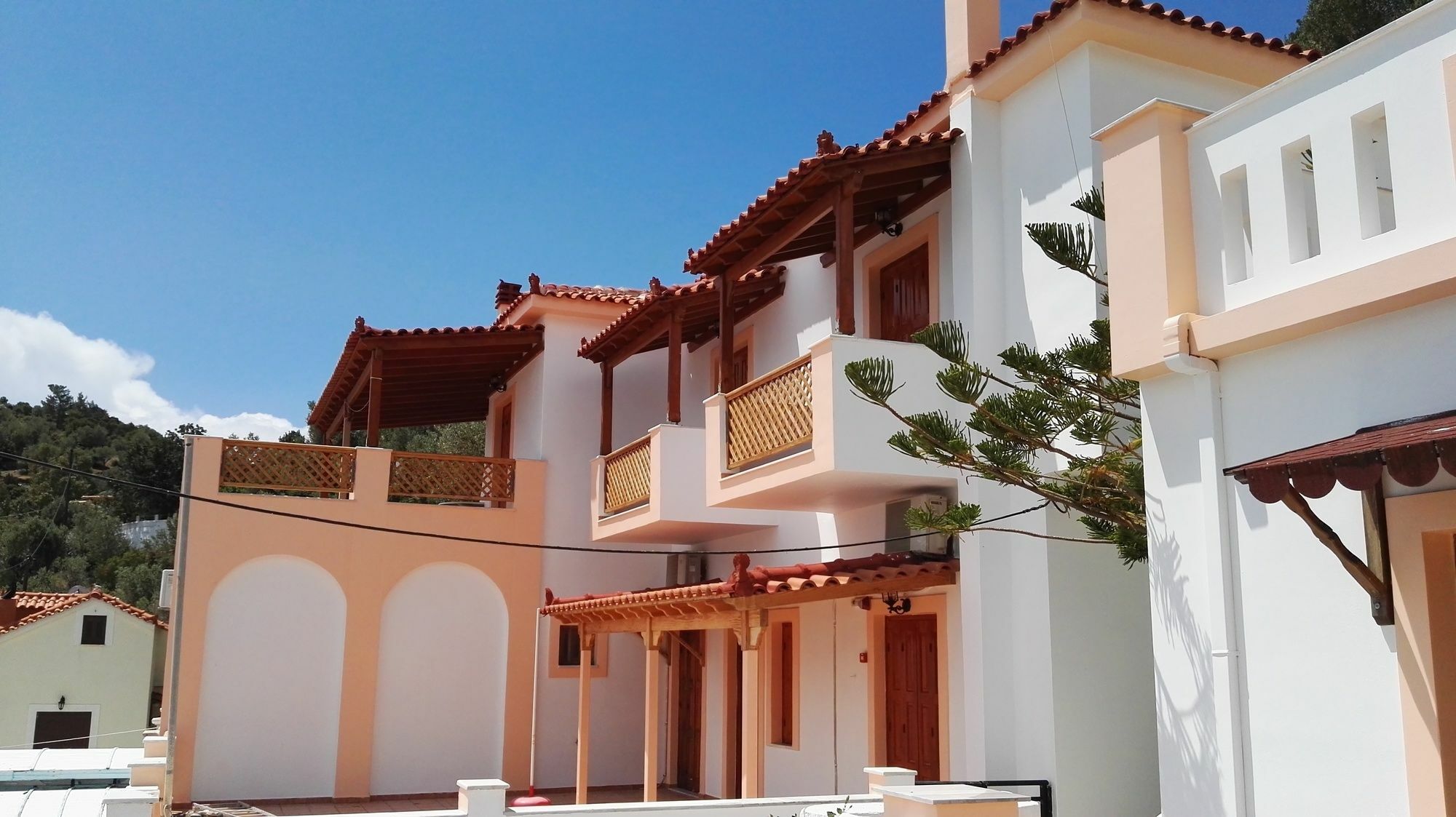 Nereides Seaside Apartments Μαραθόκαμπος Εξωτερικό φωτογραφία