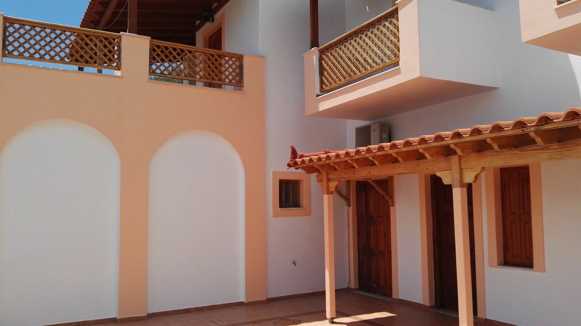 Nereides Seaside Apartments Μαραθόκαμπος Εξωτερικό φωτογραφία